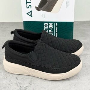 Staheekum Women's Quilted Slip On Shoes BLACK Size 7 New In Box